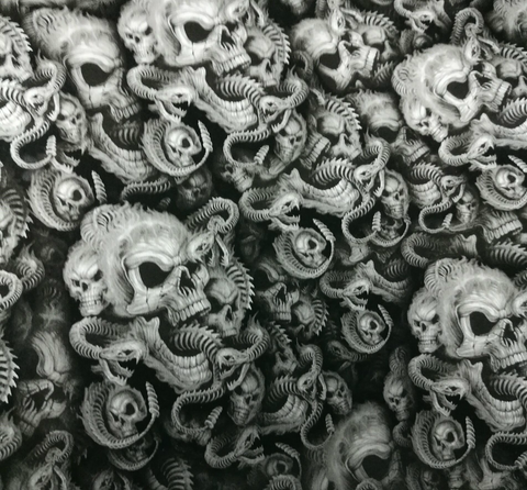 SKL101 - Rattler Skulls (100cm)